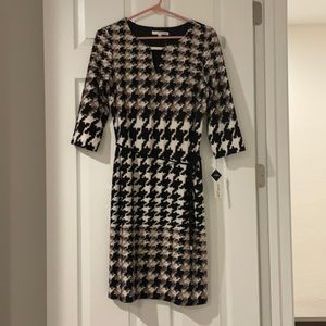 Black, white, tan print dress 😀